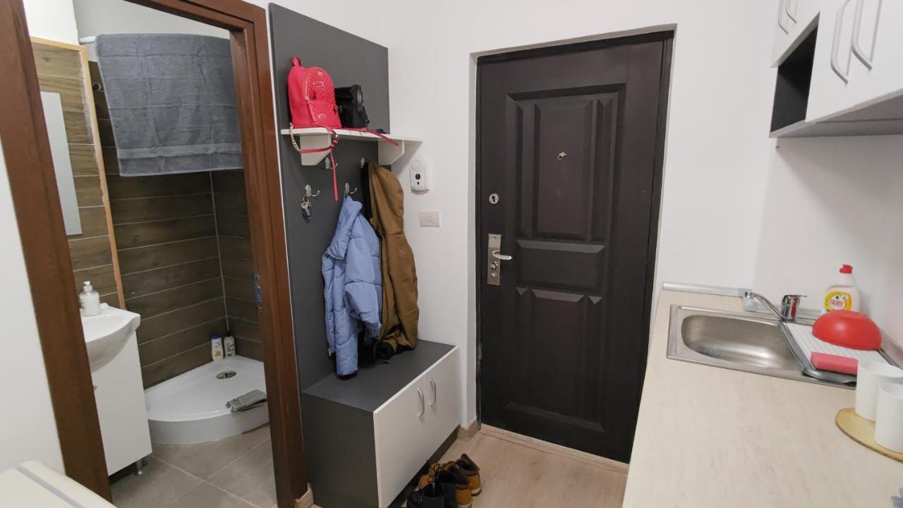 Garsoniera 30Mp Chrysflatty1 - Free Netflix Διαμέρισμα Αράντ Εξωτερικό φωτογραφία